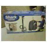 (EW3) Shark Professional Garmet Ste...