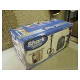 (EW3) Shark Professional Garmet Ste...