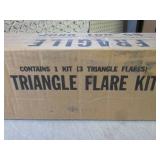 (EW5) Triangle Flare Kit Unopened...