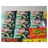 (B-1) 20 Assorted Candy Bars Etc Pa...