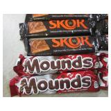 (B-1) 16 Skor and 4 Mounds Candy Ba...