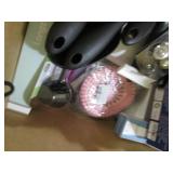 (D-4) Big Box Full of Assorted Kitc...