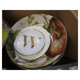 (A-2) Big Box Full of Assorted Kitc...