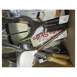 (A-2) Big Box Full of Assorted Kitc...