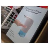 (A-2) Big Box Full of Assorted Kitc...