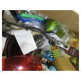 (A-2) Big Box Full of Assorted Kitc...