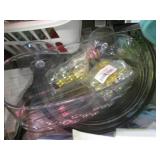 (A-2) Big Box Full of Assorted Kitc...