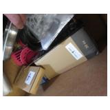 (A-1) Big Box Full of Assorted Kitc...