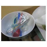 (A-2) Big Box Full of Assorted Kitc...