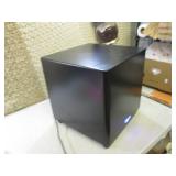 (D-2) Polk Audio Powered Subwoofer ...