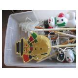 (CLR) Tote with Lid Full of Lightup...
