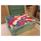 (CLR) Tote with Lid Full of Assorte...