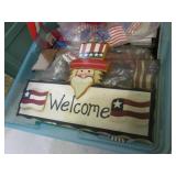 (CLR) Tote with Lid Full of Assorte...