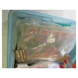 (CLR) Tote with Lid Full of Assorte...