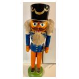 3 Cool Nutcrackers