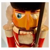 3 Cool Nutcrackers