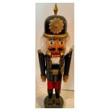 3 Nifty Nutcrackers