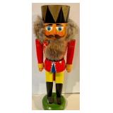 3 Nutcrackers