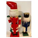 2 Cute Nutcrackers