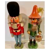 2 Erzgebirge Nutcrackers