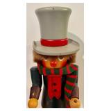 Holzkunst Wyatt Earp Nutcracker and More
