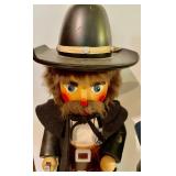 Holzkunst Wyatt Earp Nutcracker and More