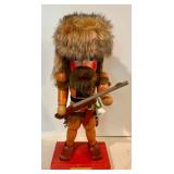 Holzkunst Christian Ulbricht Wyatt Earp and Davey Crockett Nutcrackers