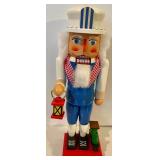 2 Erzgebirge Nutcrackers
