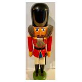 3 Neat Nutcrackers