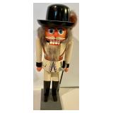 3 Extraordinary Erzgebirge Nutcrackers