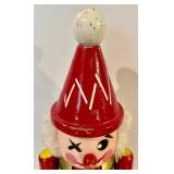 3 Nutcrackers