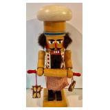 3 Nutcrackers