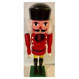 3 Nutcrackers