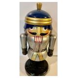 3 Nutcrackers