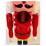 3 Nutcrackers
