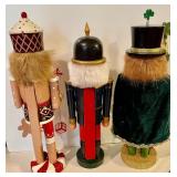 3 Nutcrackers