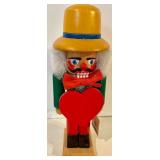 3 Holzkunst Nutcrackers
