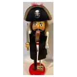 3 Nutcrackers