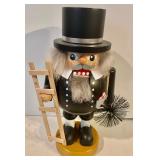 4 Erzgebirge Nutcrackers