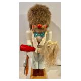 2 Holzkunst  Christian Ulbricht Nutcrackers