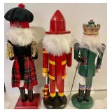 3 Nutcrackers