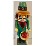 3 Nutcrackers