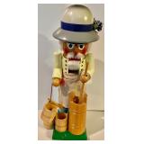 3 Nutcrackers