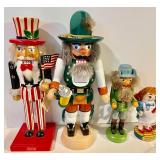 4 Nutcrackers