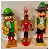 3 Nutcrackers