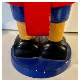 4 Nutcrackers