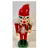 4 Small Nutcrackers