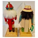 2 International Nutcracker Collection Nutcrackers