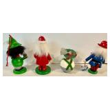 4 Small Smokers and Ornaments