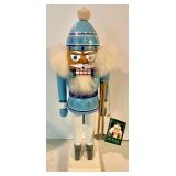 3 Nutcrackers